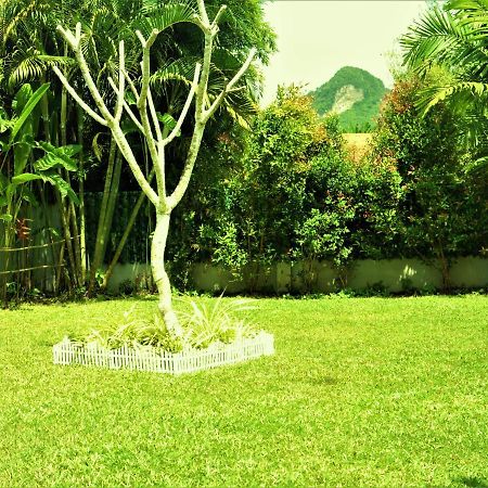 Honeybee Pool Villa Smooth As Silk Ao Nang Esterno foto